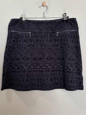 Athleta Cassava Strata Tribal Printed Skirt Gray Zipper Detail Size Medium